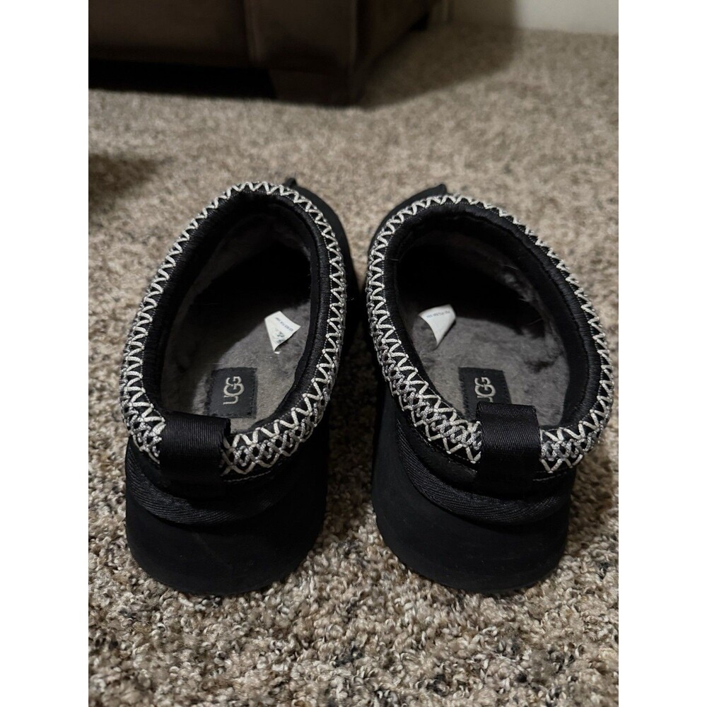 UGG Tazz Platform Slippers Black Suede Shearling Women’s US 6 EU 37 - Picture 3 of 6